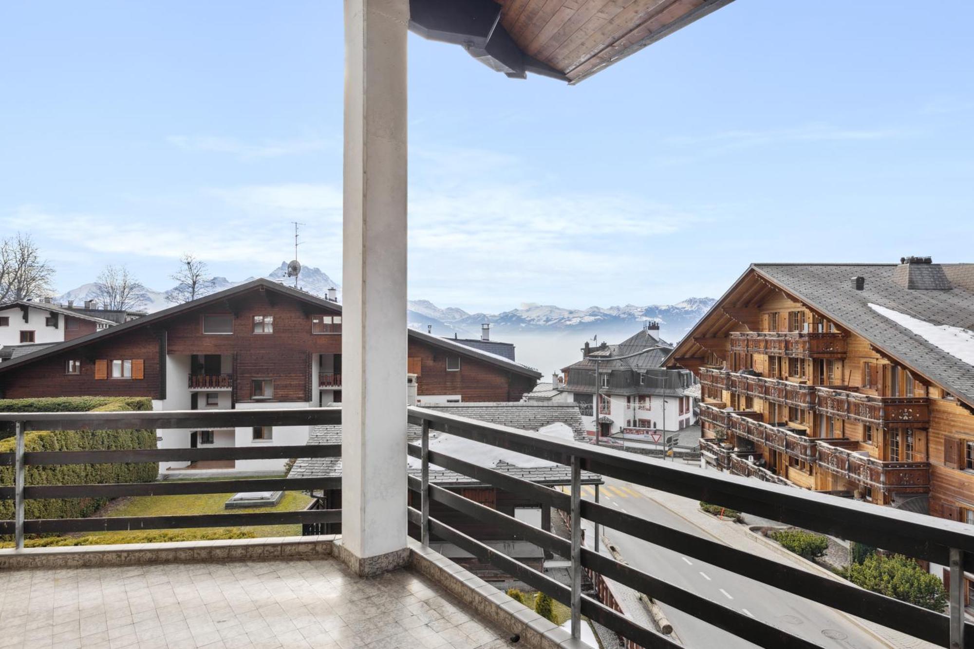 Triplex In Villars Centre With Parking ภายนอก รูปภาพ